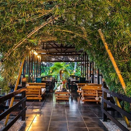 Tiki Villas Rainforest Lodge - Adults Only Uvita Bagian luar foto