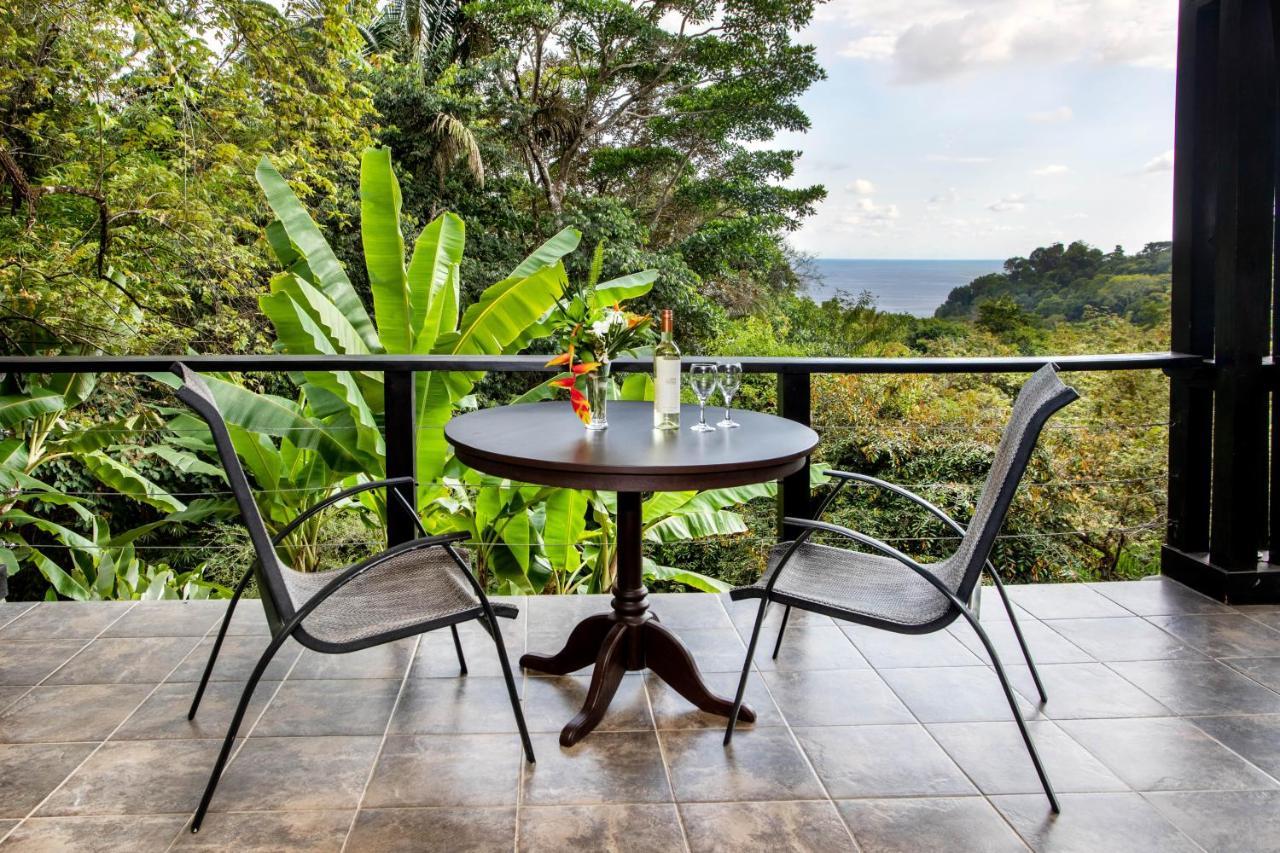 Tiki Villas Rainforest Lodge - Adults Only Uvita Bagian luar foto