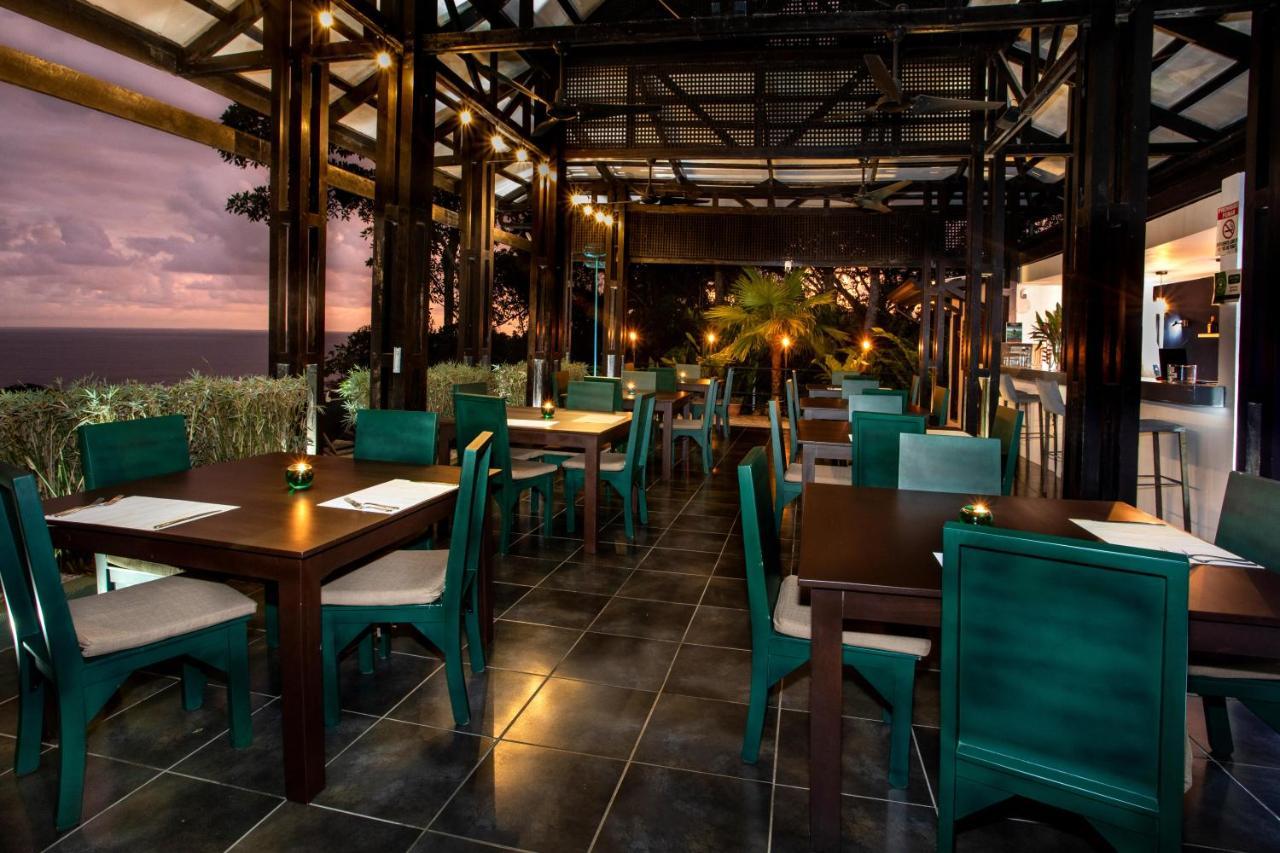 Tiki Villas Rainforest Lodge - Adults Only Uvita Bagian luar foto