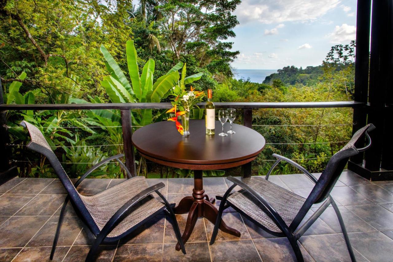Tiki Villas Rainforest Lodge - Adults Only Uvita Bagian luar foto