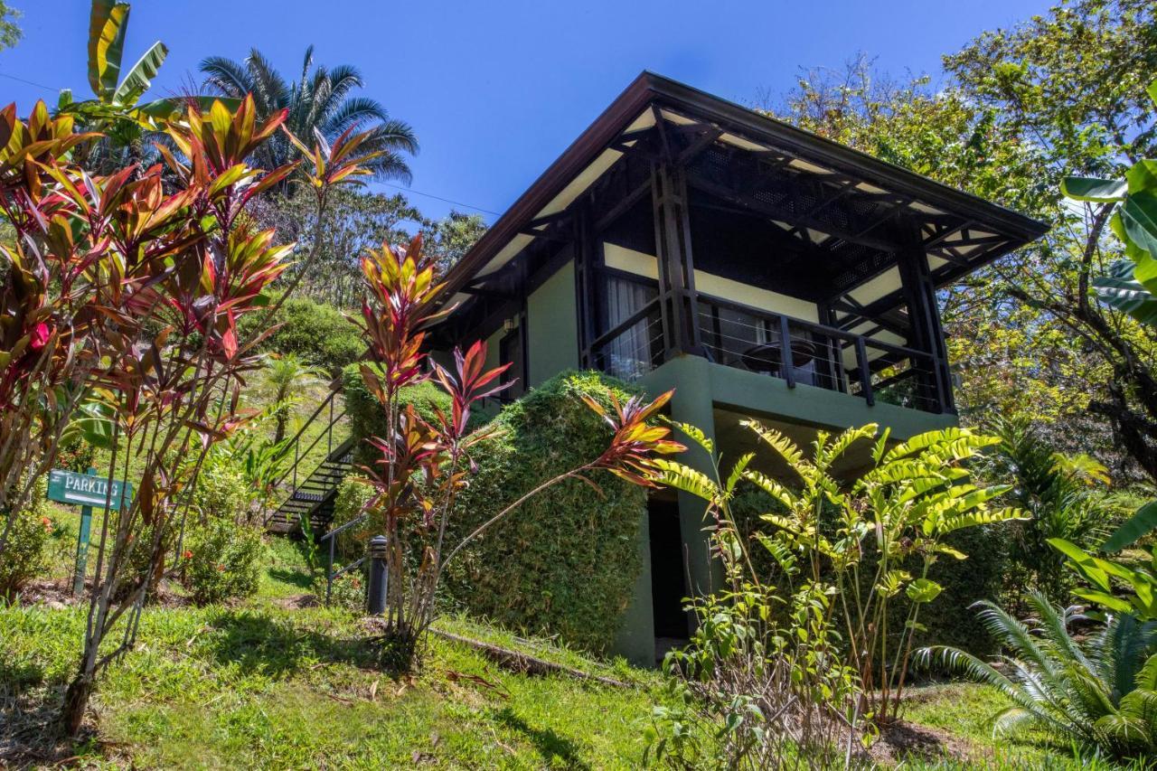 Tiki Villas Rainforest Lodge - Adults Only Uvita Bagian luar foto
