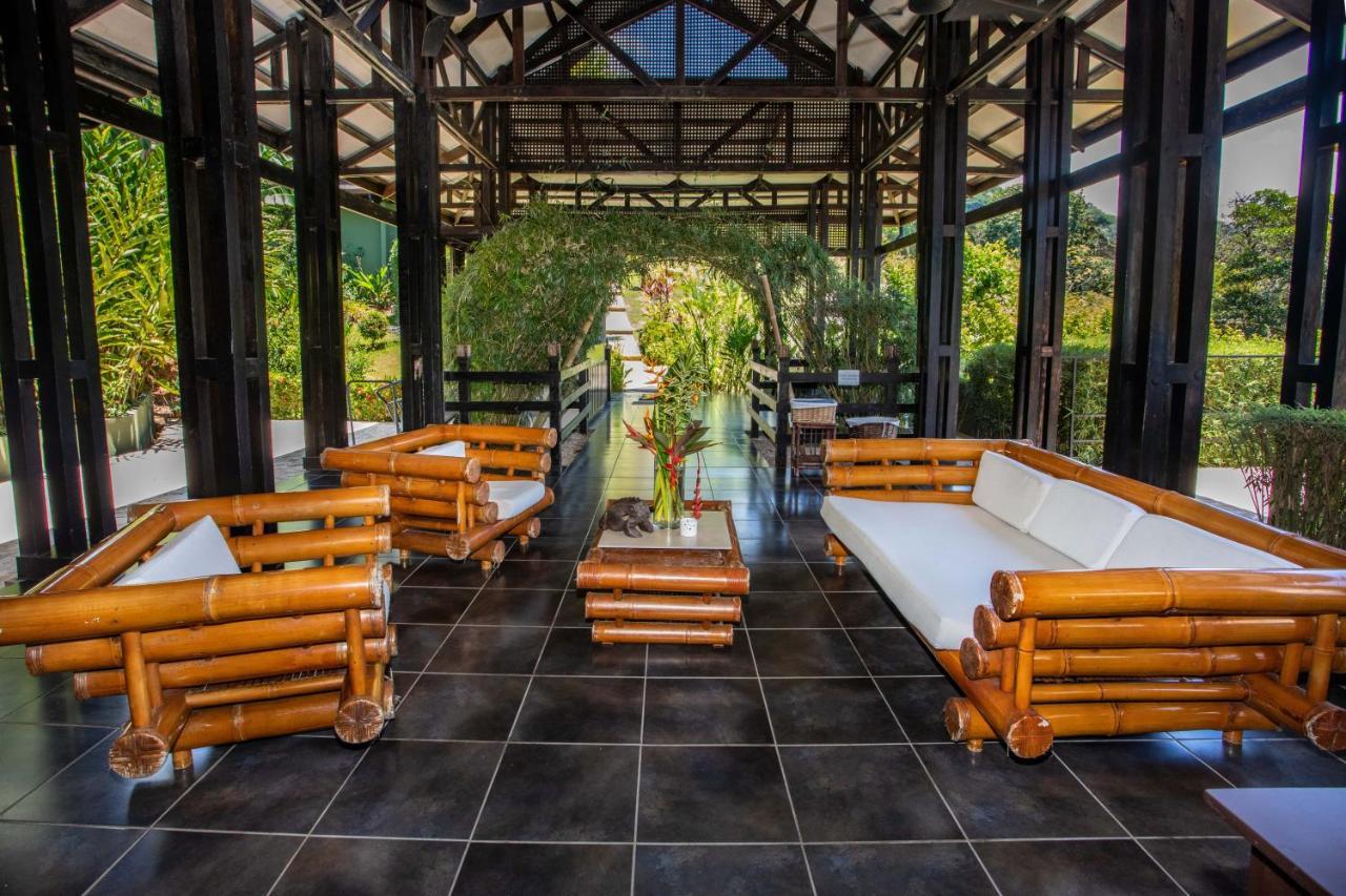 Tiki Villas Rainforest Lodge - Adults Only Uvita Bagian luar foto