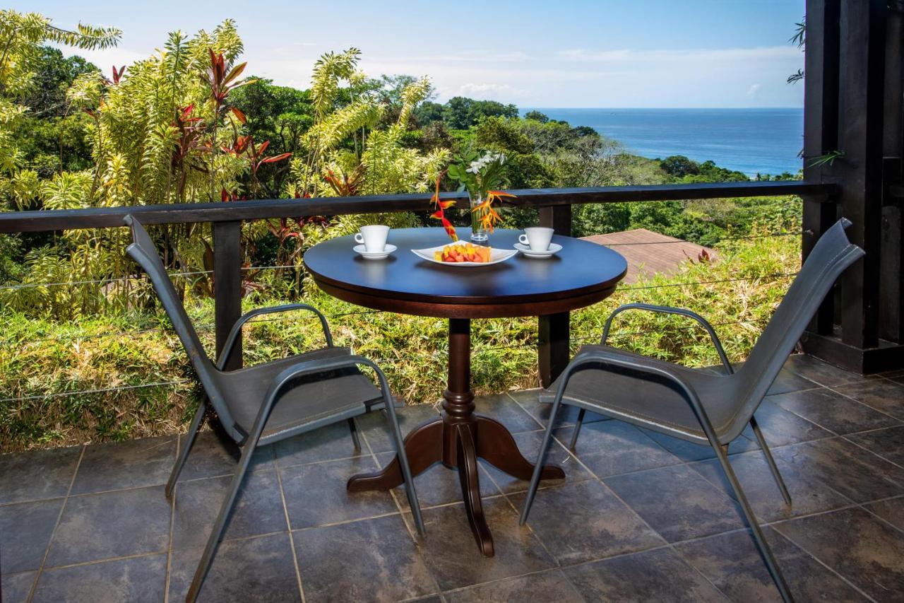 Tiki Villas Rainforest Lodge - Adults Only Uvita Bagian luar foto
