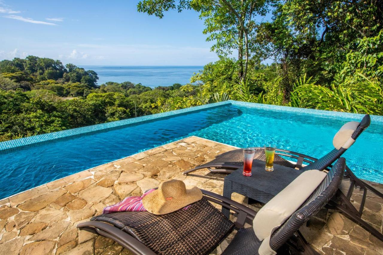 Tiki Villas Rainforest Lodge - Adults Only Uvita Bagian luar foto