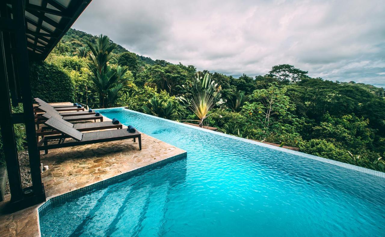Tiki Villas Rainforest Lodge - Adults Only Uvita Bagian luar foto