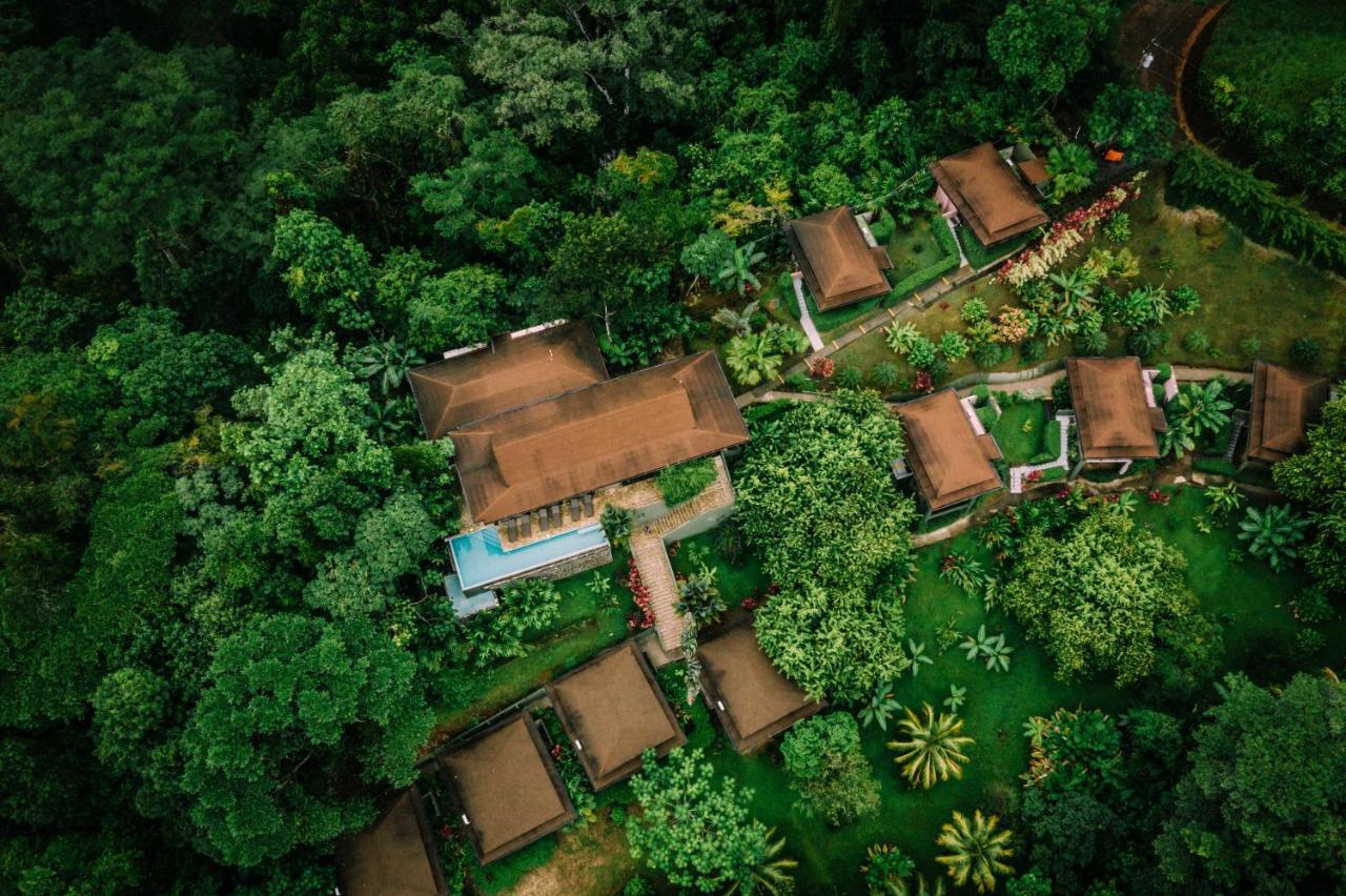 Tiki Villas Rainforest Lodge - Adults Only Uvita Bagian luar foto